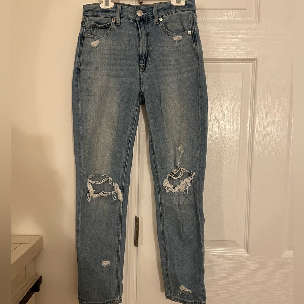 American Eagle Mom Jeans